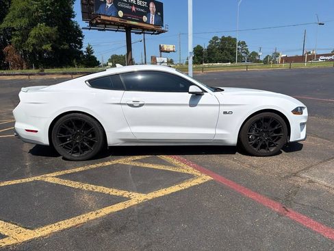 Used 2023 Ford Mustang GT Premium RWD image 6