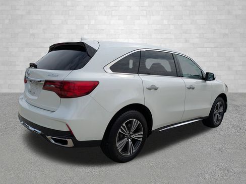 Used 2017 Acura MDX FWD image 2