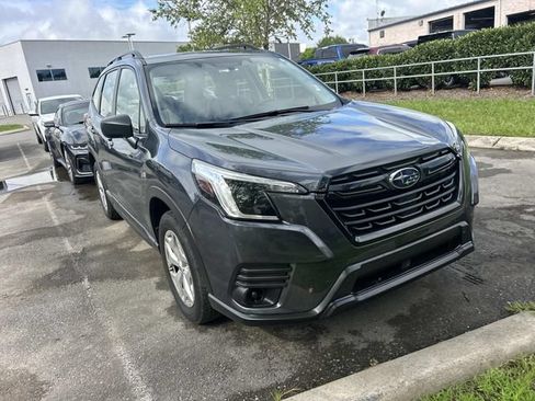 Used 2024 Subaru Forester AWD/4WD image 3