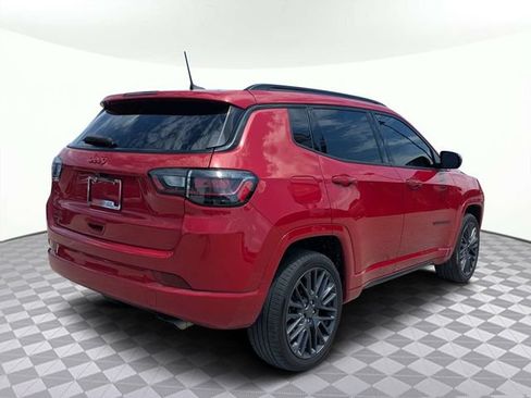 Used 2022 Jeep Compass Limited w/ (RED) Package AWD/4WD image 4