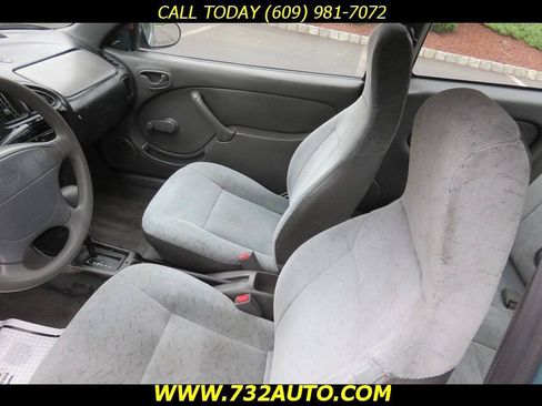 Used 1996 Geo Metro LSi FWD image 19