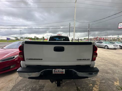 Used 2003 Chevrolet Silverado 2500 LS AWD/4WD image 4