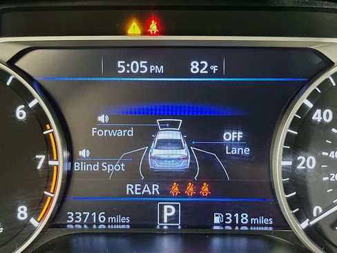Used 2025 Nissan Altima 2.5 SV FWD image 19