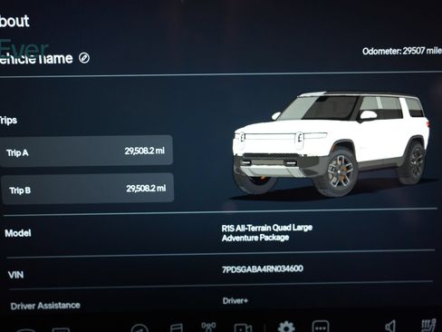 Used 2024 Rivian R1S Adventure AWD/4WD image 7