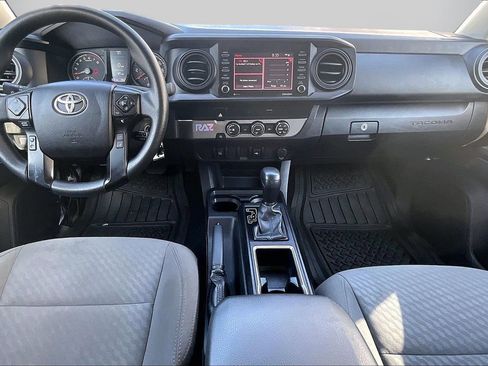 Used 2022 Toyota Tacoma SR RWD image 16
