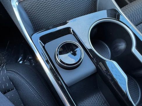 New 2026 Chevrolet Equinox LT AWD/4WD image 14