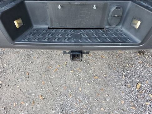 Used 2021 Nissan Titan Platinum Reserve w/ Moonroof Package image 10