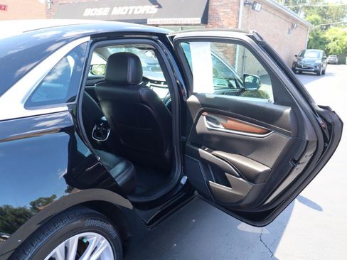 Used 2019 Cadillac XTS Luxury FWD image 13
