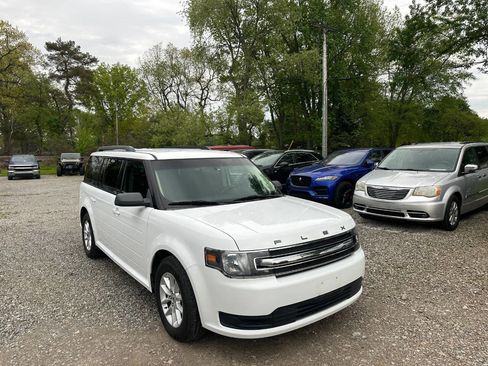Used 2014 Ford Flex SE FWD image 3