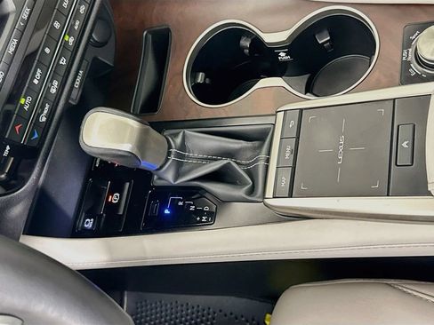 Used 2020 Lexus RX 350 FWD w/ Premium Package image 16