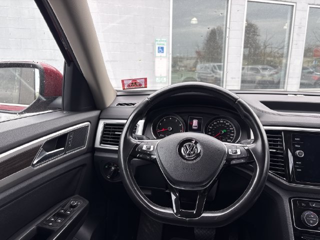 Used 2018 Volkswagen Atlas SEL AWD/4WD image 14