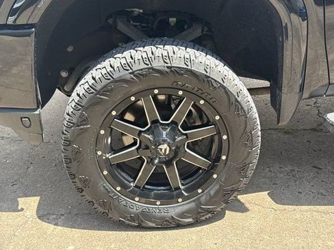 Used 2020 GMC Sierra 2500 Denali w/ Denali Ultimate Package AWD/4WD image 14