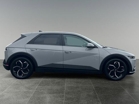 Certified 2023 Hyundai Ioniq 5 SE image 8