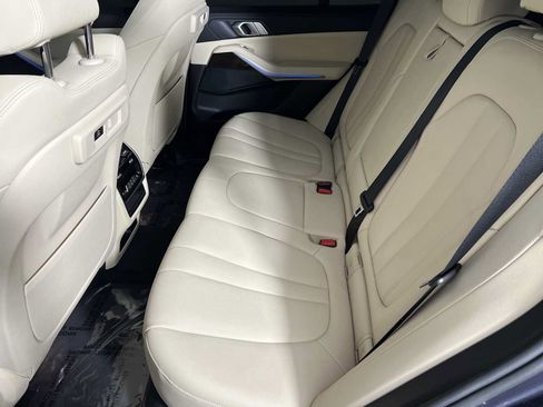 Used 2021 BMW X5 xDrive40i w/ Convenience Package AWD/4WD image 23