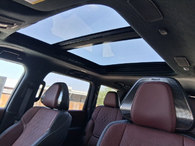 New 2027 INFINITI QX80 Autograph w/ Premium Cargo Package AWD/4WD image 22