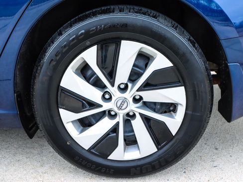 Used 2024 Nissan Altima 2.5 S image 19