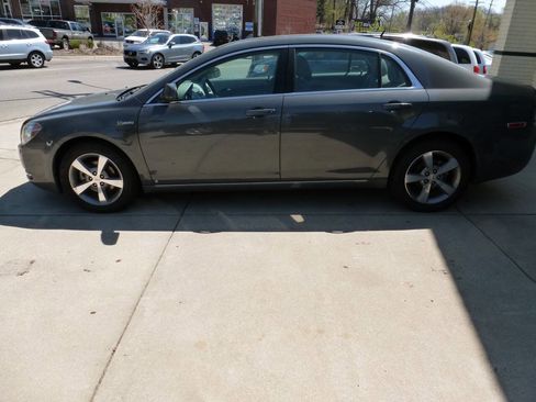 Used 2009 Chevrolet Malibu Hybrid FWD image 6