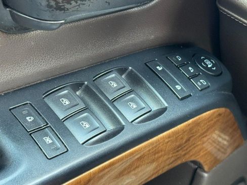 Used 2018 Chevrolet Silverado 1500 LTZ w/ Sport Package AWD/4WD image 24
