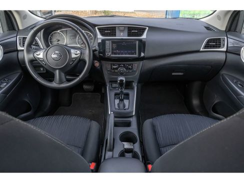 Used 2019 Nissan Sentra SV image 12