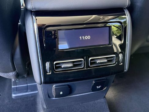Used 2025 Lincoln Aviator AWD image 14