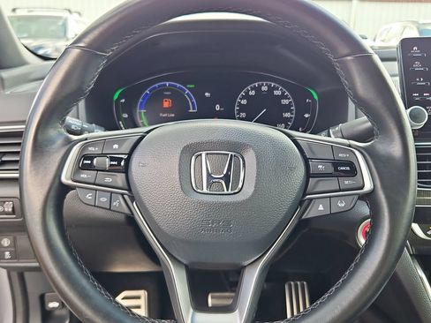 Used 2022 Honda Accord Sport image 10