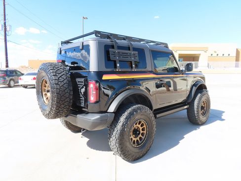 Used 2023 Ford Bronco Badlands AWD/4WD image 7