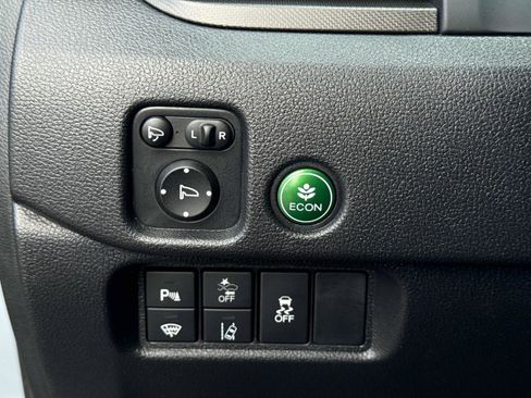 Certified 2024 Honda Passport TrailSport image 33