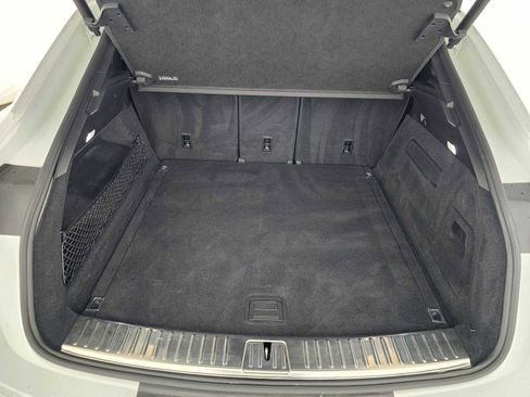 Used 2024 Porsche Cayenne S AWD/4WD image 14