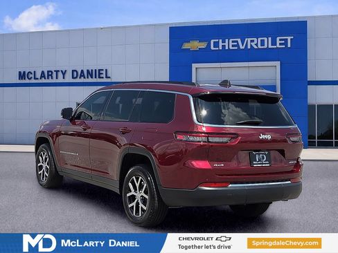 Used 2025 Jeep Grand Cherokee L Limited AWD/4WD image 4