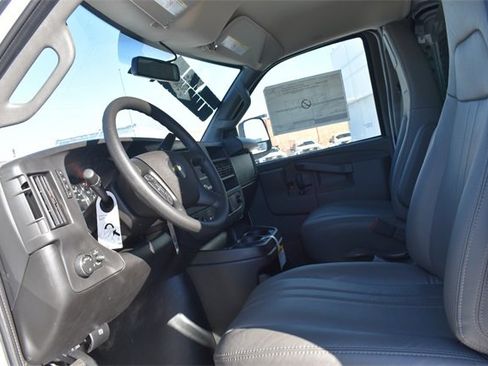New 2025 Chevrolet Express 2500 Work Van w/ Driver Convenience Package image 21