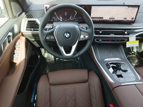 New 2026 BMW X5 sDrive40i image 15