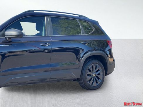 Used 2023 Volkswagen Taos S w/ IQ Drive S Package FWD image 8