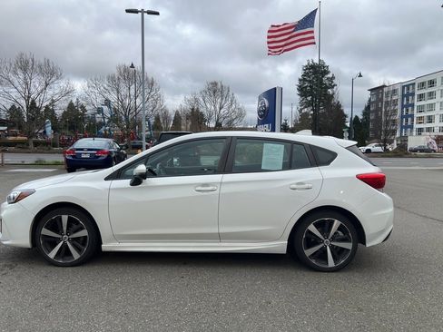 Used 2018 Subaru Impreza 2.0i Sport image 2