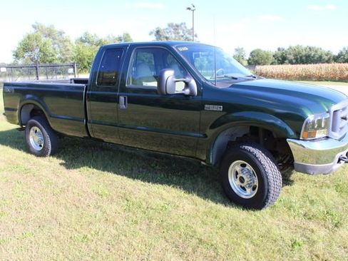 Used 2000 Ford F250 Lariat image 8