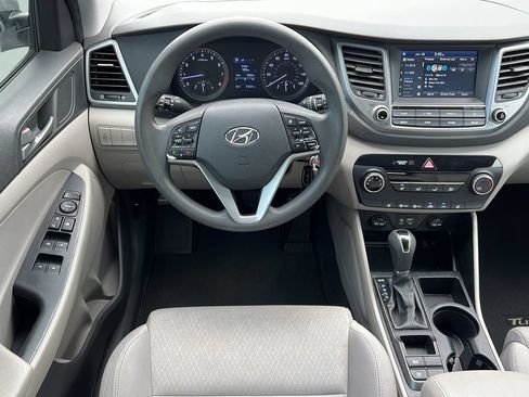 Used 2018 Hyundai Tucson SEL FWD image 12