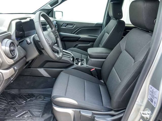New 2026 Chevrolet Colorado Trail Boss w/ Midnight Edition AWD/4WD image 13