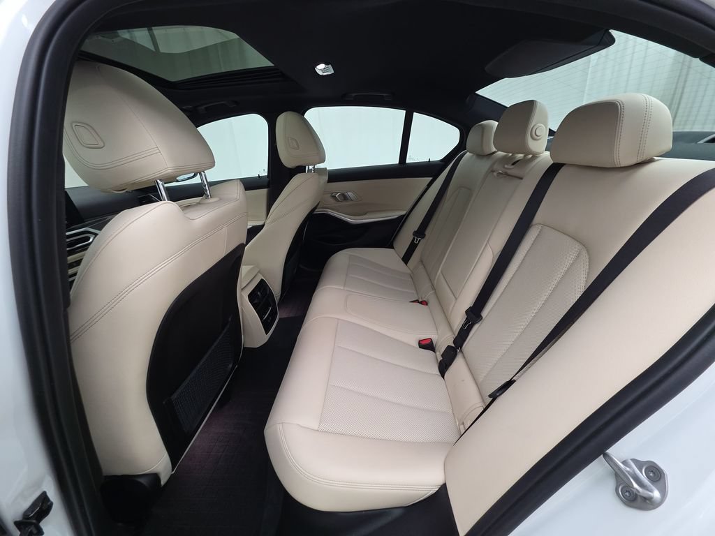Certified 2023 BMW 330i xDrive Sedan w/ Driving Assistance Package AWD/4WD image 24