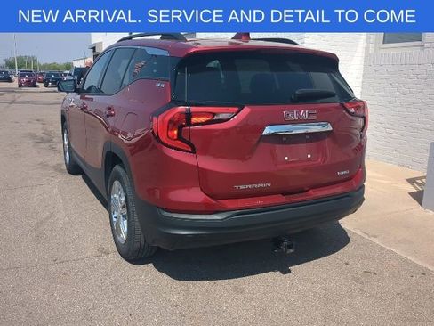 Used 2019 GMC Terrain SLE w/ Driver Convenience Package AWD/4WD image 4