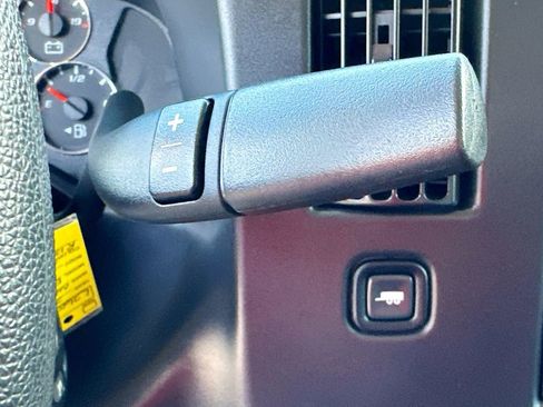 Certified 2024 Chevrolet Express 3500 LT w/ LT Preferred Equipment Group image 16