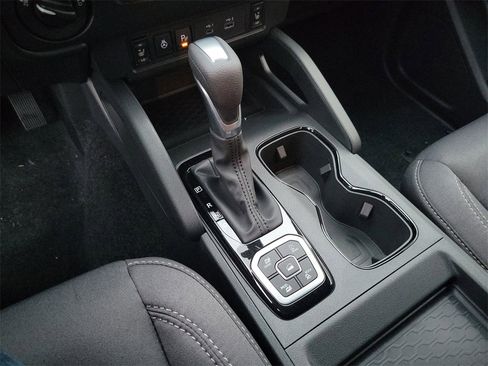 New 2026 Nissan Frontier SV w/ SV Convenience Package image 9