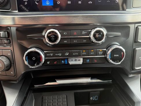 New 2025 Ford F350 Lariat w/ Lariat Ultimate Package image 33