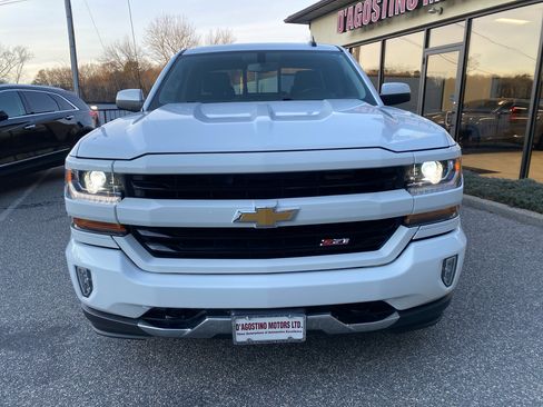Used 2018 Chevrolet Silverado 1500 LT w/ All Star Edition image 5