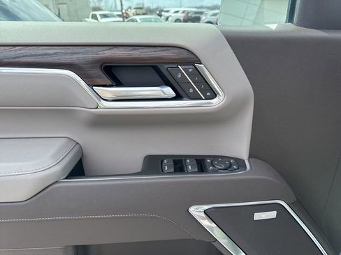 New 2026 GMC Sierra 1500 SLT w/ SLT Premium Plus Package image 13