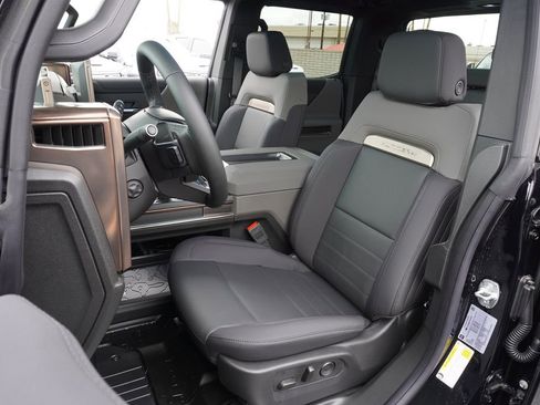 New 2025 GMC Hummer EV 3X w/ Extreme Off-Road Package image 13