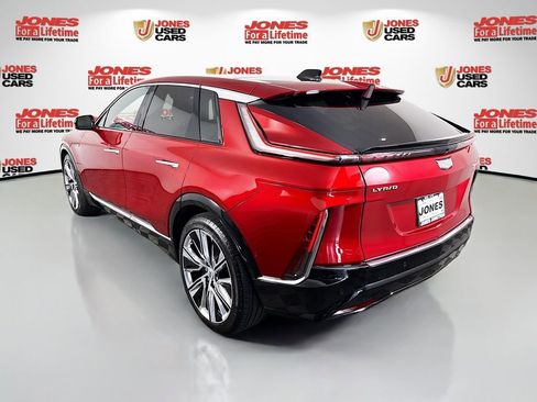 Used 2024 Cadillac Lyriq Luxury w/ Nappa Leather Package RWD image 2