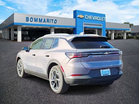 New 2026 Chevrolet Equinox EV LT image 3