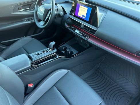 New 2026 Toyota Prius Plug-In Hybrid image 18