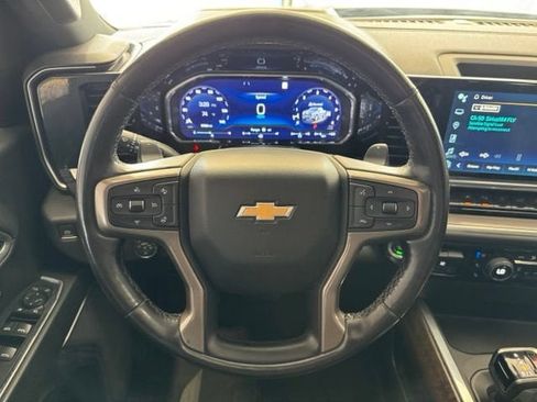 Used 2022 Chevrolet Silverado 1500 High Country w/ High Country Premium Package AWD/4WD image 19