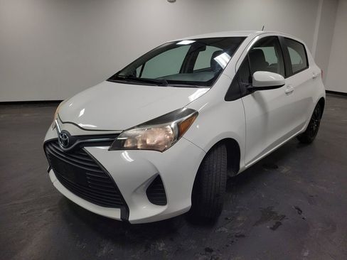 Used 2016 Toyota Yaris L image 4