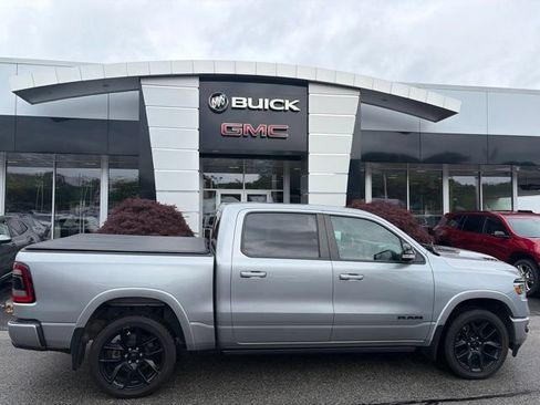 Used 2021 RAM 1500 Laramie AWD/4WD image 2